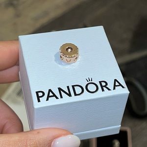 (SOLD) Pandora Band of Hearts Clip Charm in Rose Gold